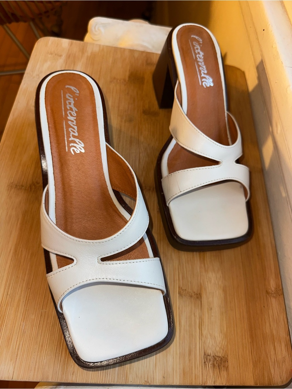 L’intervalle Isadora Cream Platform Slide Sandals - Size 39